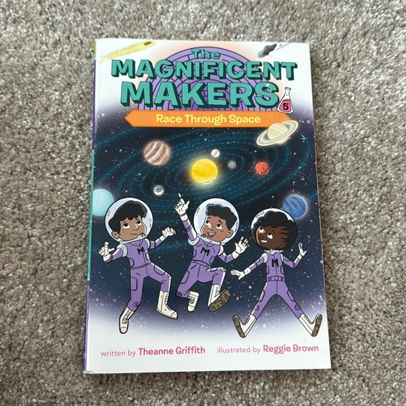 The magnificent makers race through space - Picture 1 of 2